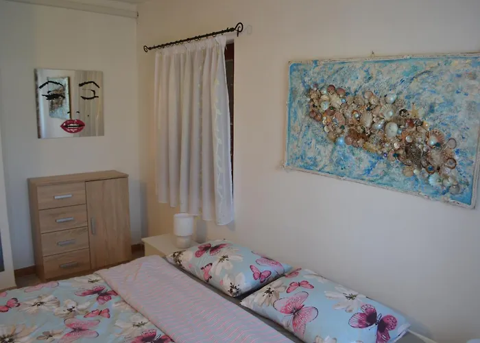 Retro In Nature Apartmán Pula